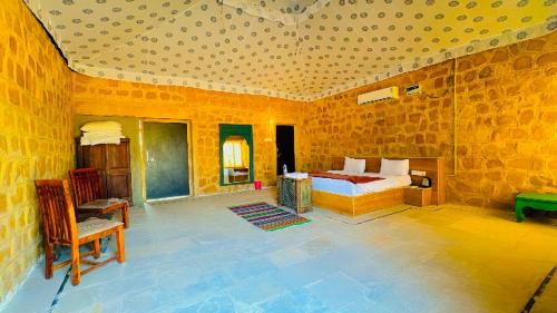 Billede fra billedgalleriet på Abu Safari i Sām