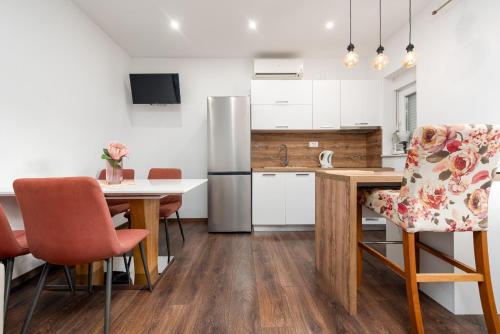 Apartments Julia in Biograd