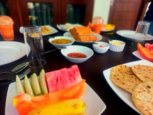 Comida en la casa de huéspedes o alrededores