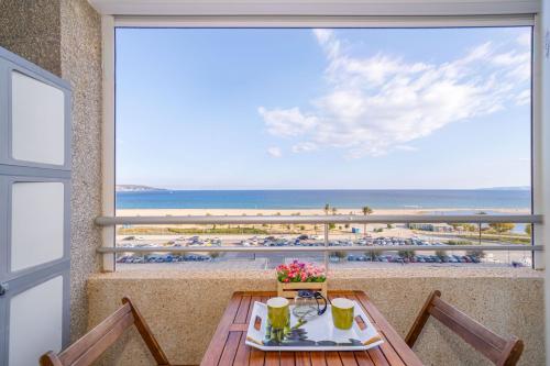 Basic Comfort Studio Miami 7º 0111 con vistas al mar