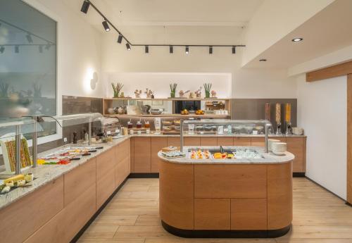 Jídlo v hotelu nebo okolí