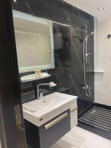 Ένα μπάνιο στο Zm apartment shehab Vib