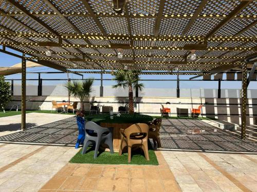 Balkón nebo terasa v ubytování مزرعة اللؤلؤة الريفية