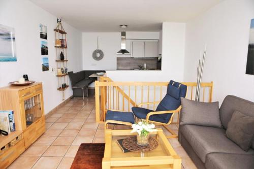 Χώρος καθιστικού στο NB 04 - Ferienwohnung 3 Zimmer Seeblick