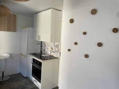 Ferielejlighed IRISにあるキッチンまたは簡易キッチン