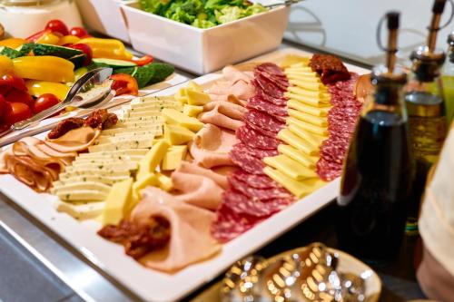 Hrana v oz. blizu hotela