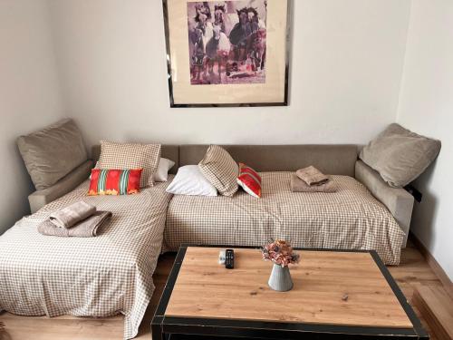 Ένα ή περισσότερα κρεβάτια σε δωμάτιο στο Casa Campo 10 min de Puy de Fou