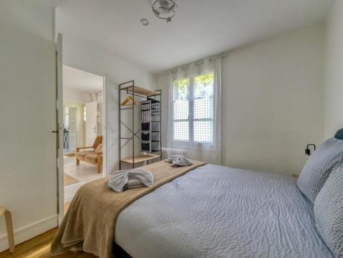 Postel nebo postele na pokoji v ubytování Le 33 Green Stay