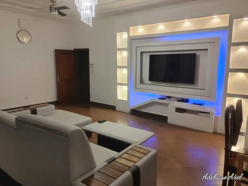 TV a/nebo společenská místnost v ubytování L'Amazone