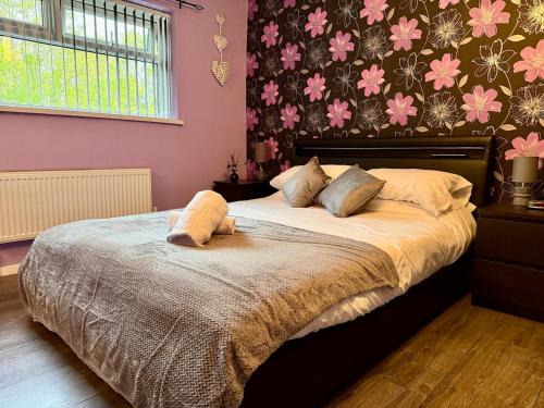 Stylish 3-Bed Family Pet-Friendly Home with Garden photo 30