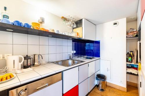 GuestReady - Spacious mid-term apartment for 4