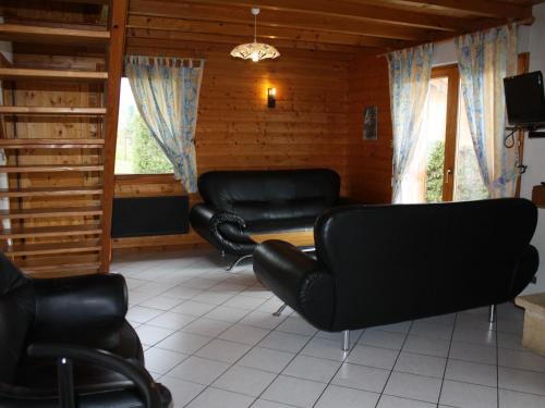 Chalet spacieux à Gérardmer avec terrasse et équipements familiaux