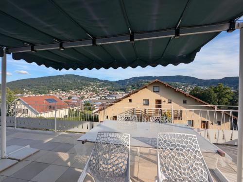 Charmant appartement avec terrasse, parking et WiFi à Gérardmer