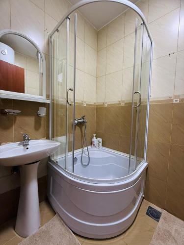 Ένα μπάνιο στο Comfort corner Podgorica