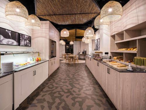 Jídlo v hotelu nebo okolí