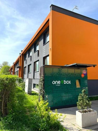 Quiet Apartment Near The Park, Metro, Centre, WI-FI - by HIK Apartments