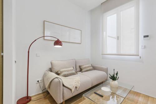 Bright New Studio Near Madrid City Center