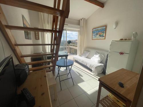 Kuchyň nebo kuchyňský kout v ubytování Frontignan