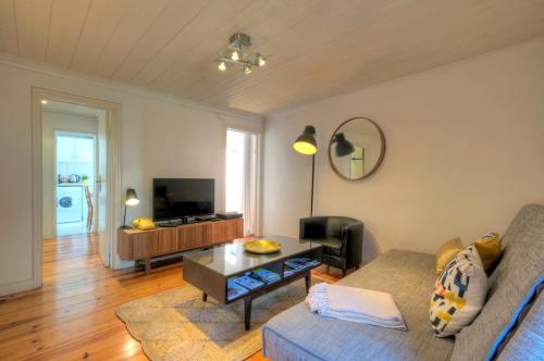 Ideal address with fantastic view Castel -Old Town-River