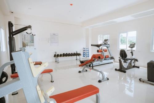 Fitness centrum a/nebo fitness zařízení v ubytování The VAs Nest Staycation