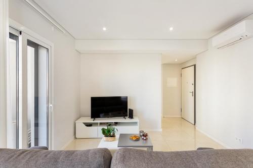 Bright 2BR in Praia da Rocha - 5 minutes to Beach