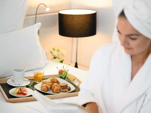 Đồ ăn tại/gần khách sạn