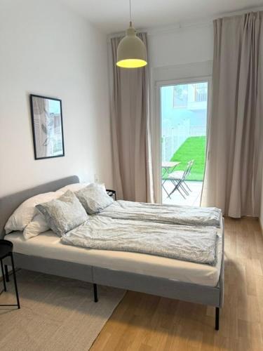 Central, Brand New Apartment with Private Own Garden