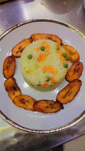 Mâncare la sau în apropiere de acest hotel