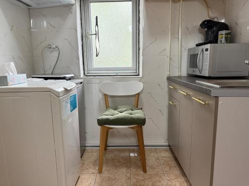 Una cocina o zona de cocina en Bliss Studio