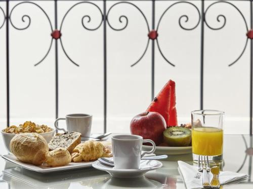 Jídlo v hotelu nebo okolí