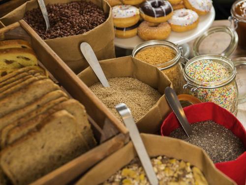 Mâncare la sau în apropiere de acest hotel