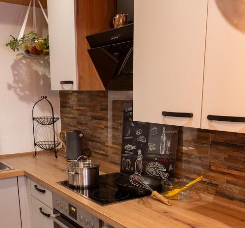Een keuken of kitchenette bij Gemütlichkeit
