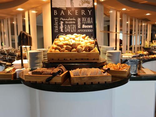 Jídlo v hotelu nebo okolí