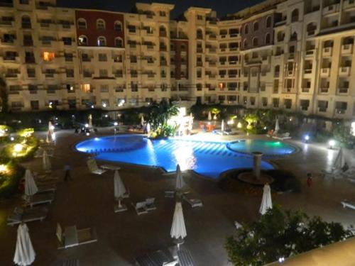 Florenza Khamsin Nor