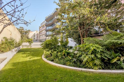 Bairro Alto Garden by Homing