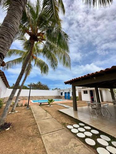 Bazén v ubytování Town House en Playa el Agua - Isla de Margarita nebo v jeho okolí