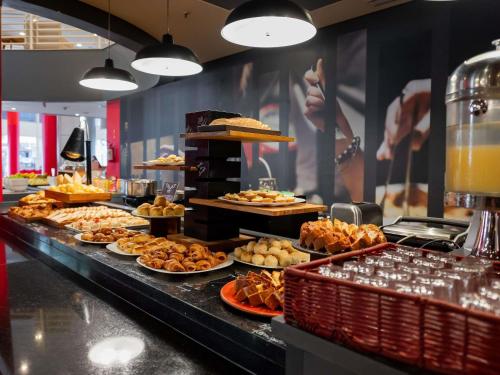 Jídlo v hotelu nebo okolí