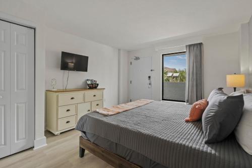 Voodi või voodid majutusasutuse Oceanside Oasis - Bungalow, Caribbean, Golf toas