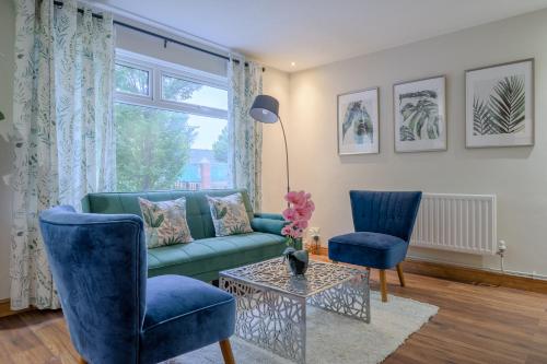 Foto Anjore House - Modern Home walking to City Centre with Parking 1