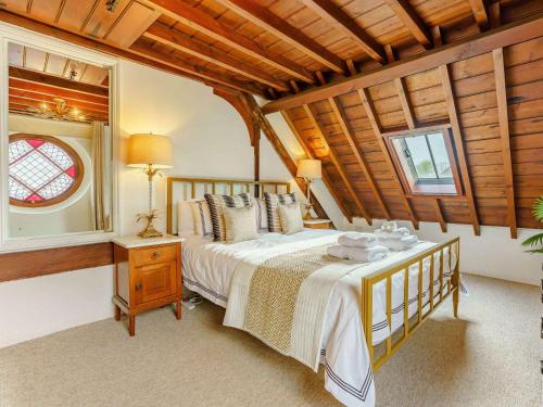 Ένα ή περισσότερα κρεβάτια σε δωμάτιο στο 4 Bed in Whitwell 87435