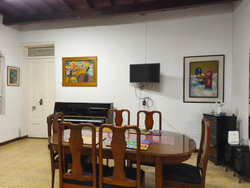 Μια τηλεόραση ή/και κέντρο ψυχαγωγίας στο Casa Prado Centro