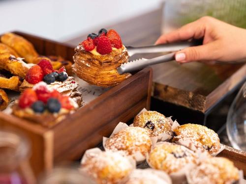 Jídlo v hotelu nebo okolí