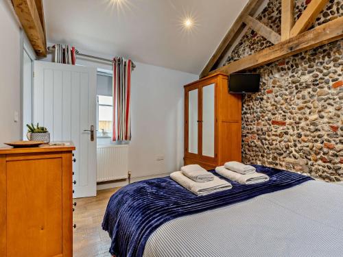 Voodi või voodid majutusasutuse 2 Bed in Winterton on Sea 29236 toas