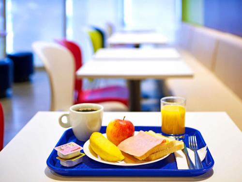 Đồ ăn tại/gần khách sạn