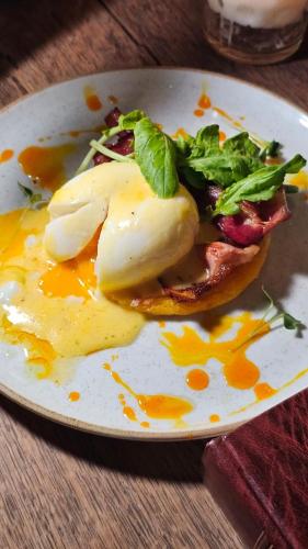 Jídlo v hotelu nebo okolí