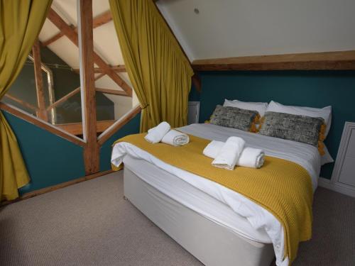 Postel nebo postele na pokoji v ubytování 5 Bed in Abersoch 55385