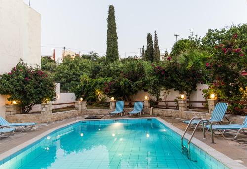 Piscina a Amarandos Rethimno's Villa o a prop