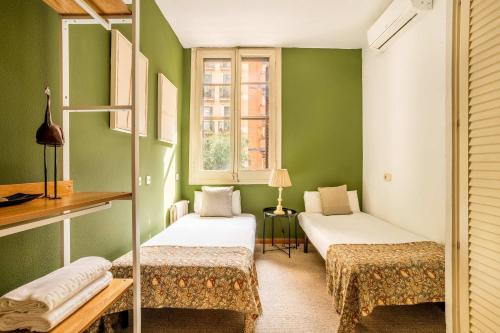 The Collection Barcelona - Huge historic 5BD with private Terrace!