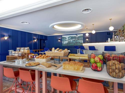 Φαγητό σε αυτό το ξενοδοχείο ή κάπου εκεί κοντά