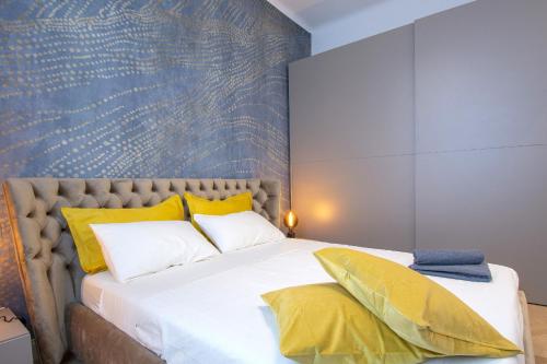 Cavour Stylish House